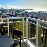 Aquarius Residence By Holiday Stays